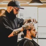 Il mondo dell’hair styling e dell’estetica in Italia sta per vivere una svolta epocale grazie a un nuovo disegno di legge presentato in Senato il 5 agosto 2025 dal senatore Renato Ancorotti di Fratelli d’Italia.