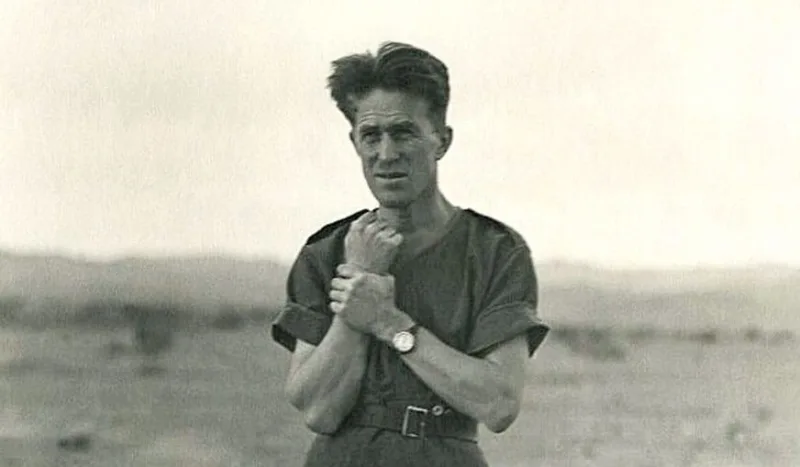 Il 16 agosto 1888 nasceva in Galles Thomas Edward Lawrence, figura epica e complessa che ha segnato la storia del Medio Oriente e della Prima Guerra Mondiale diventando leggenda con il nome di Lawrence d'Arabia. 