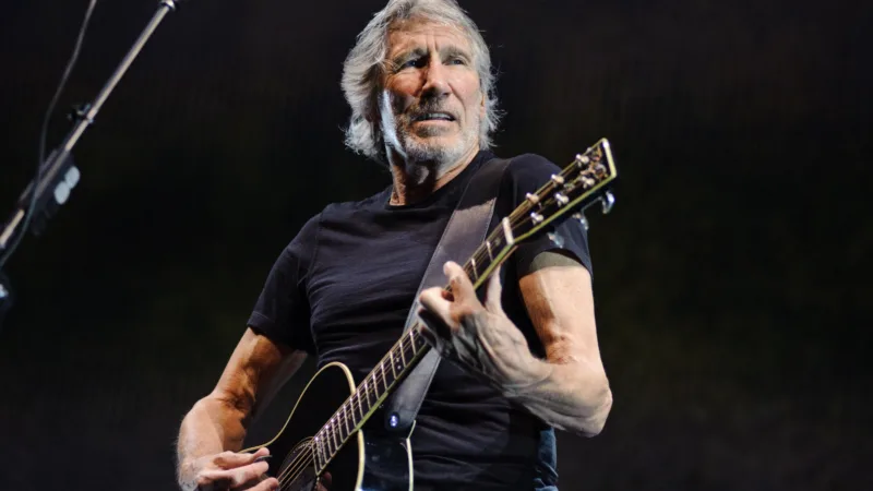 Roger Waters compie 82 anni: un pilastro del rock e dello spirito creativo