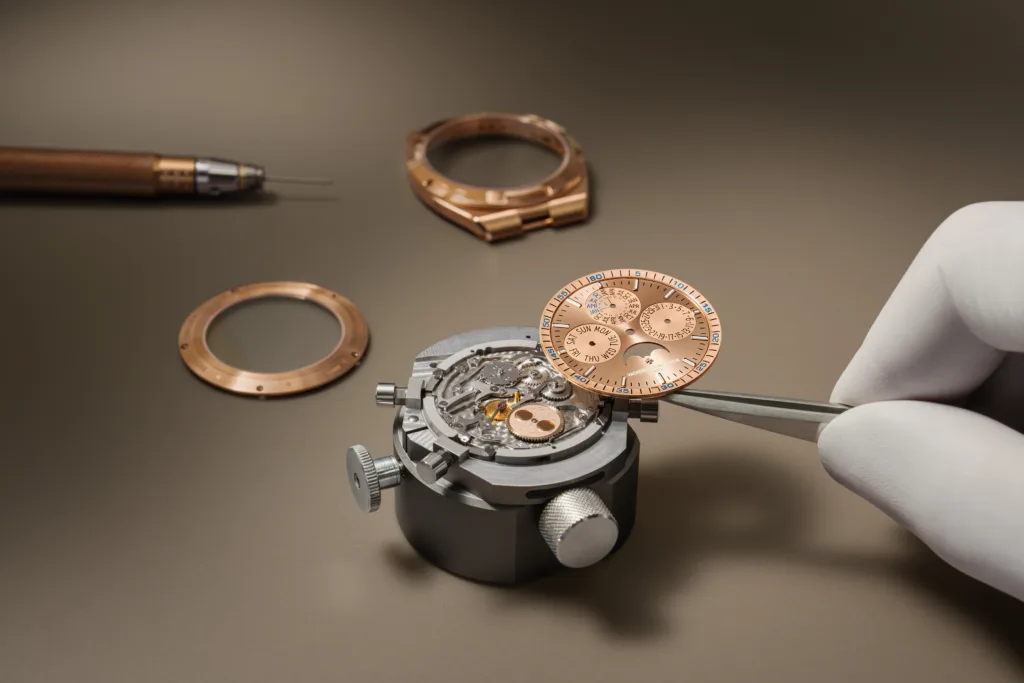 Overseas Perpetual Calendar Ultra-Thin di Vacheron Constantin