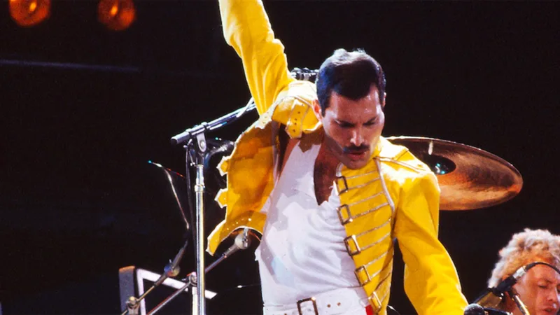 Ricorre oggi il compleanno di Freddy Mercury - ne avrebbe compiuti 79, uno degli artisti più iconici e amati della storia della musica