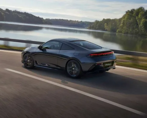 Honda Prelude, quando l'ibrido diventa emozione pura