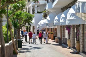 Si scrive Capri, si legga la Perla dello Shopping di Lusso