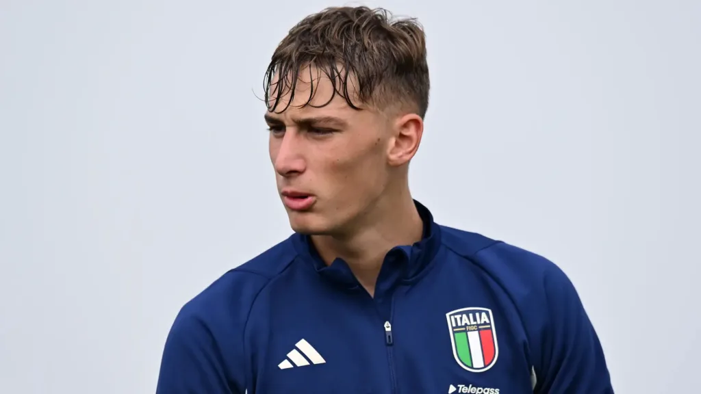 Dalla Primavera alla Nazionale: l’ascesa inarrestabile di Francesco Pio Esposito