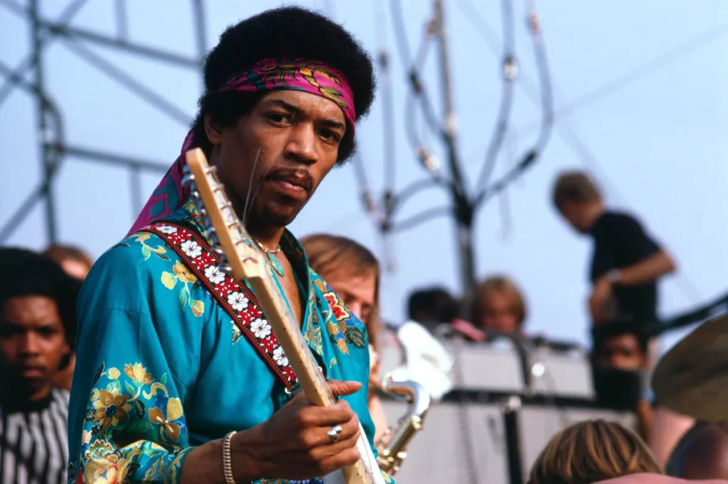Jimi Hendrix, l'Immortale Chitarrista del Rock