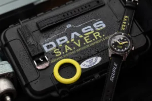 Squale Drass Saver, ecco l'Orologio che nasce dai sottomarini e sfida gli abissi