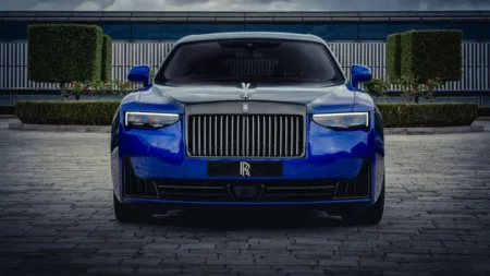 Rolls Royce Ghost Black Badge: l’auto di lusso ispirata ai videogiochi | La novità pazzesca Rolls Royce Ghost Black Badge Gamer