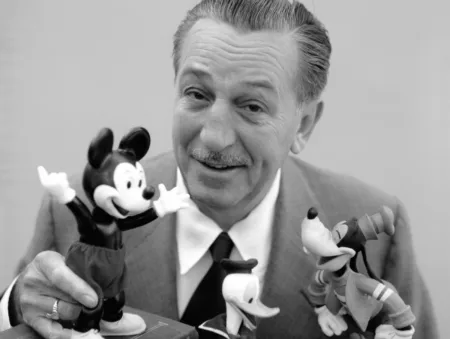 Il 5 dicembre del 1901 nasceva Walt Disney, l’uomo che insegnò al mondo a sognare. Il 5 dicembre del 1901 nasceva Walt Disney, l'uomo che insegnò al mondo a sognare