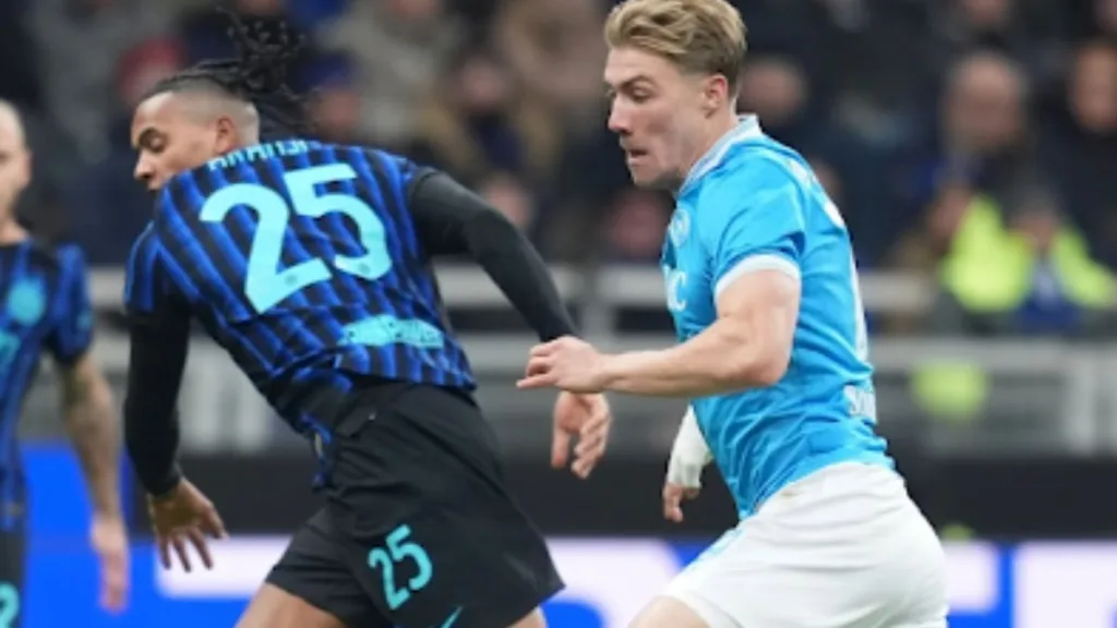 Inter-Napoli 2-2, un magnifico spot per il calcio italiano: quante “sliding doors” in una sola partita Inter-Napoli 2-2