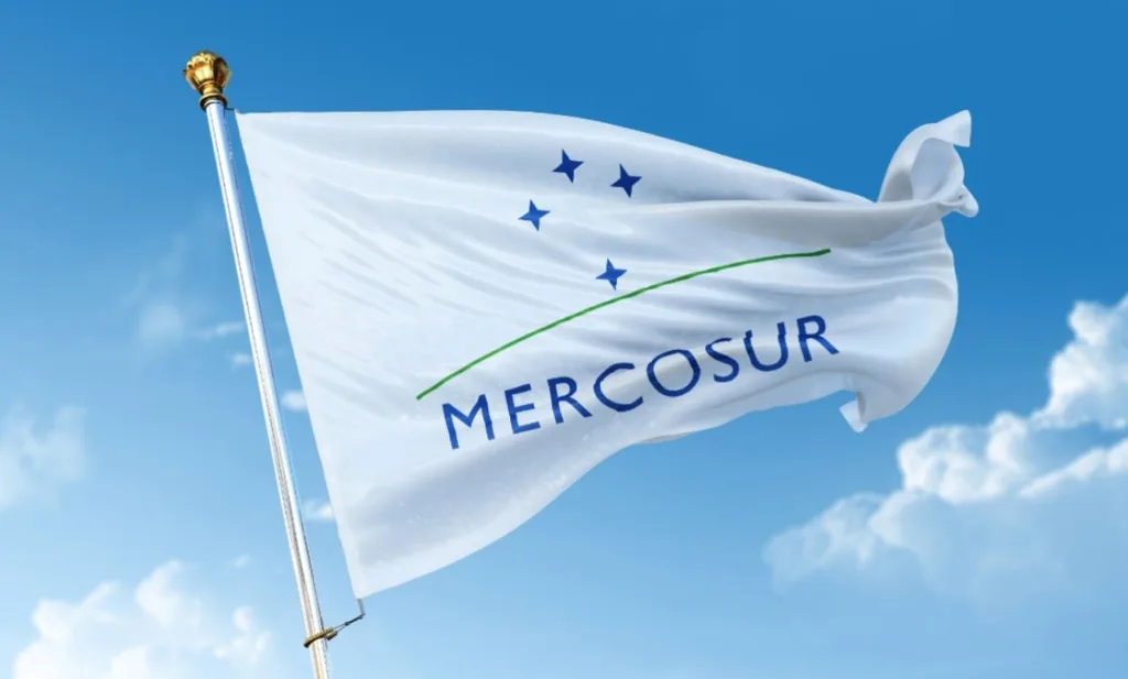 Il settore fashion italiano guarda al Sud America: l'intesa commerciale apre prospettive concrete per pelletteria, calzature e tessile di qualità