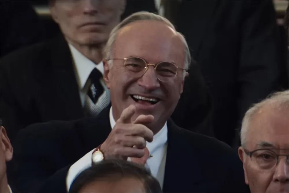 Oltre Timothée Chalamet: Kevin O'Leary, Mr. Wonderful in Marty Supreme