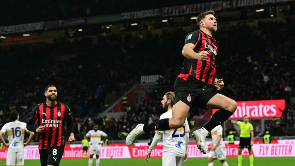 Il Milan conquista una vittoria di misura ma meritata contro il Lecce, battendolo 1-0 nella 21ª giornata di Serie A e consolidando il secondo posto in classifica.