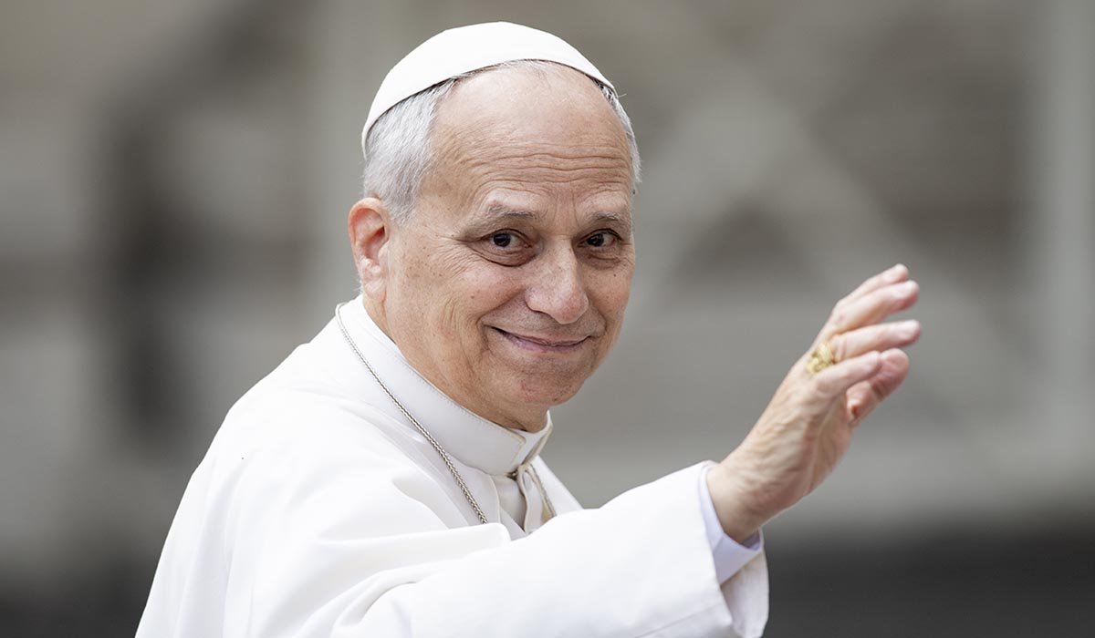 Papa Leone XIV sarà oggi 8 maggio 2026 a Napoli per una visita pastorale carica di significato, in occasione del primo anniversario del suo Pontificato.